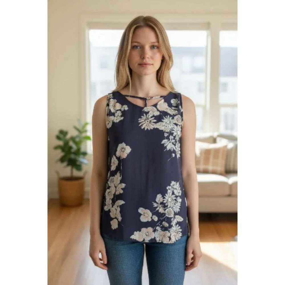 NWOT Maurices Floral‎ Sleeveless Blouse Blue Women's Cottagecore Top